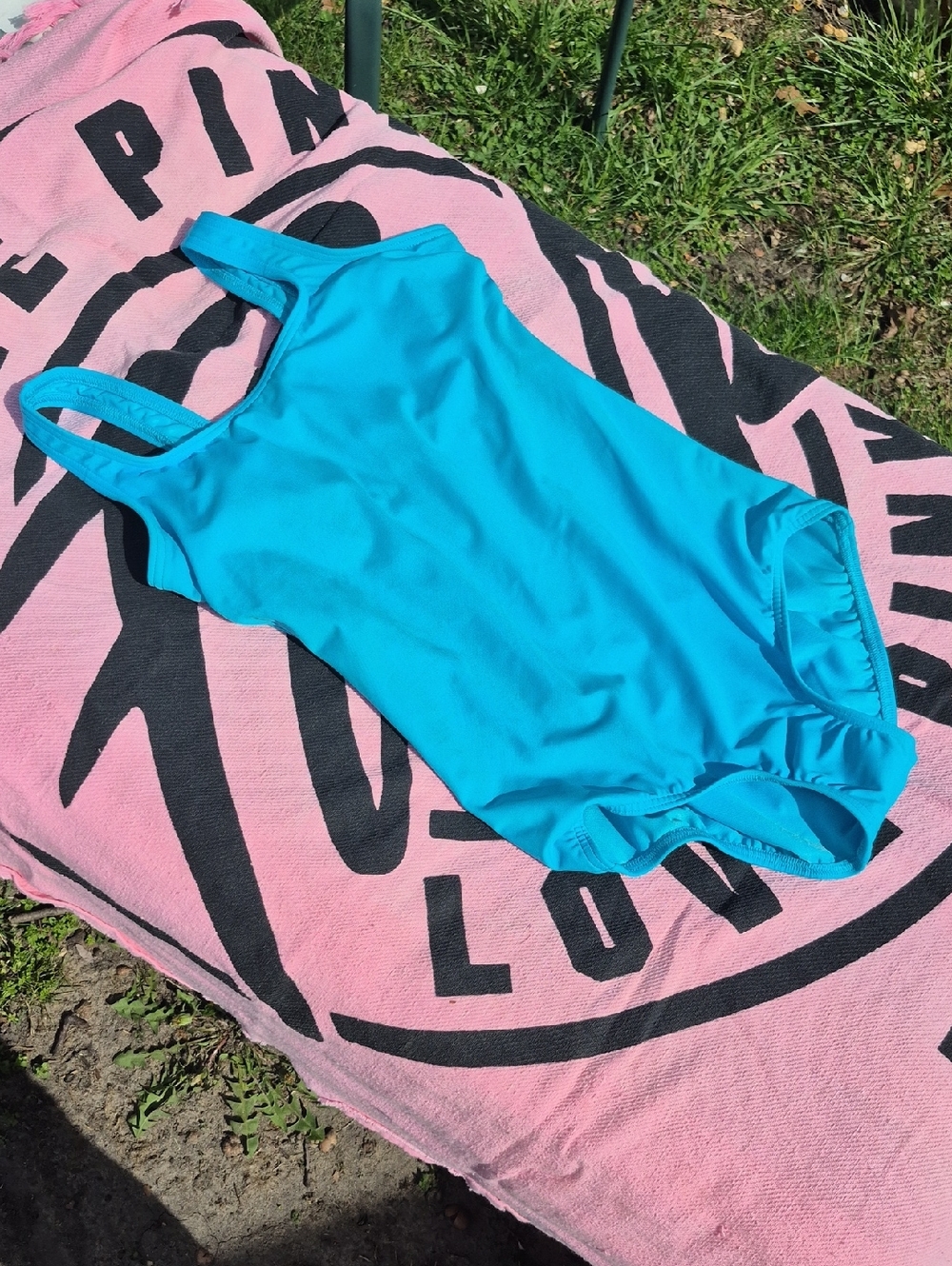 Lands End Women's Bright Turquoise One-Piece Swimsuit 6P